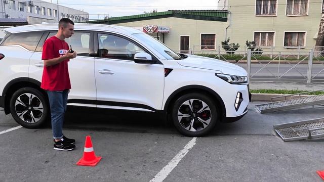 Chery Tiggo 7 Pro Max AWD на искусственных неровностях