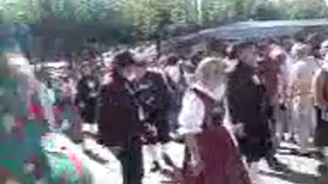 Egerländer-, Vinzenzi-, Erntedank-, Trachtenfesttreffen in Wendlingen am Neckar 2011 MOV06924.3GP смотреть онлайн