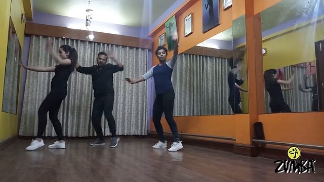 Zumba Dance workout 2019 !Ricky Martin - Vente Pa' Ca ft. Maluma! смотреть онлайн