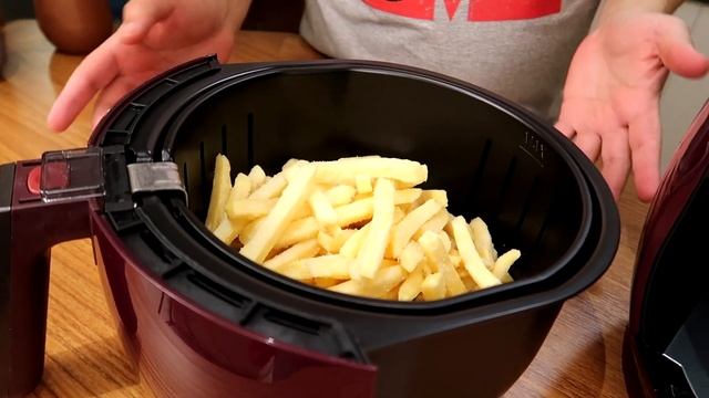 LIGANDO PELA PRIMEIRA VEZ AIR FRYER ELECTROLUX 4 LITROS EFFICIENT EAF31: NOVA FRITADEIRA SEM ÓLEO смотреть онлайн