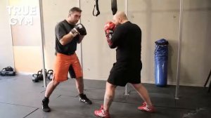 Защита в боксе - нырки, уклоны, подставки _ Бокс для новичков #5.mp4