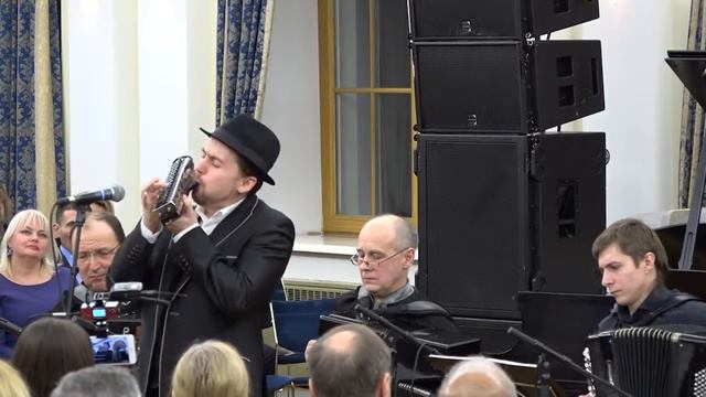 Айдар Гайнуллин и ансамбль "Русский тембр"–А. Пьяццолла. Oblivion смотреть онлайн