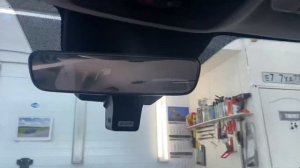 KIA Carnival . Видеорегистратор скрытой установки