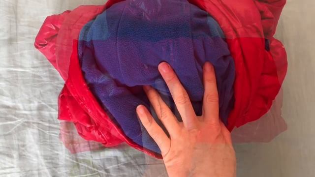 Как сложить пуховик компактно смотреть онлайн