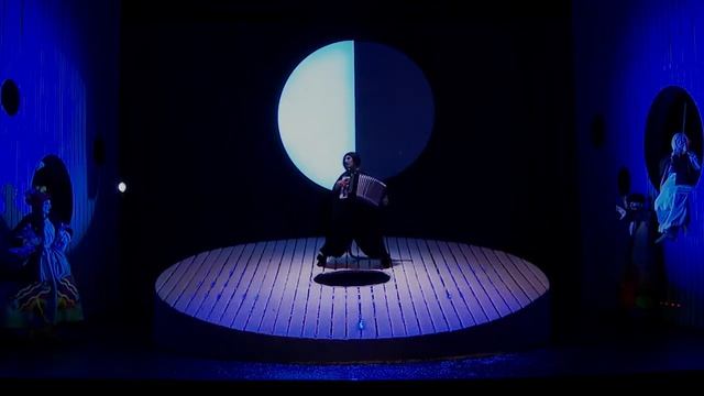 Приглашаем на спектакль "Ночь перед Рождеством" смотреть онлайн