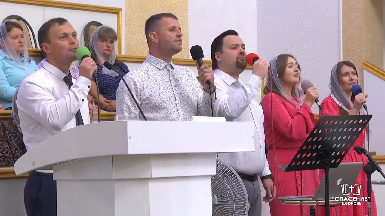 Нам кажется, завтра мы станем прилежней / Песня смотреть онлайн