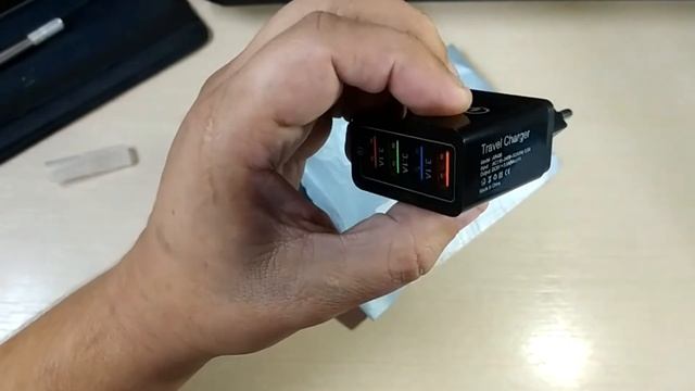 USB Зарядное смотреть онлайн