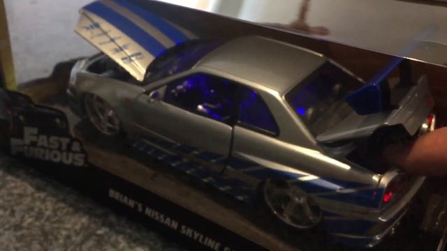 Brian’s R34 Nissan Skyline GTR Jada toys modded interior + LED Lights смотреть онлайн