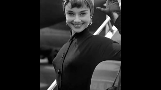 Арташес АВЕТЯН - Тень твоей улыбки The Shadow of Your Smile смотреть онлайн