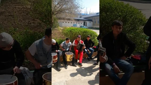Наши Будни... смотреть онлайн