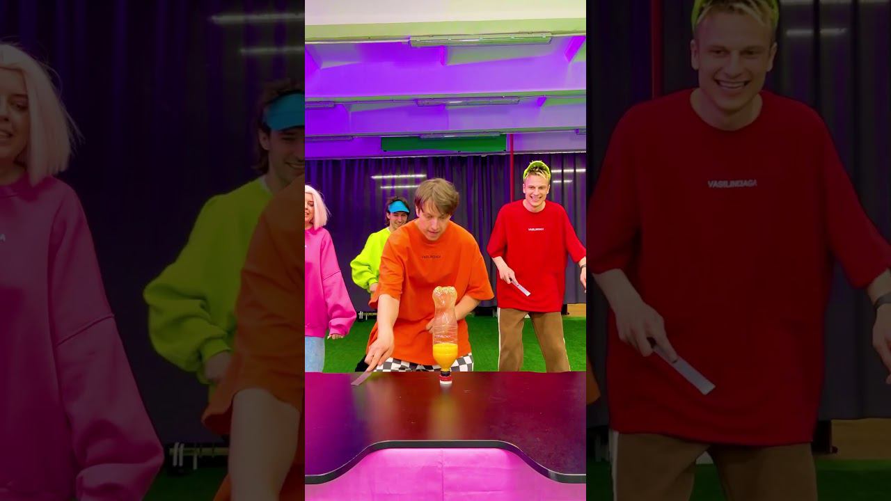 Сбей фишки, чтобы бутылка не упала ! смотреть онлайн