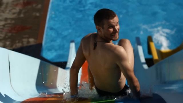 Михалис. Водные горки