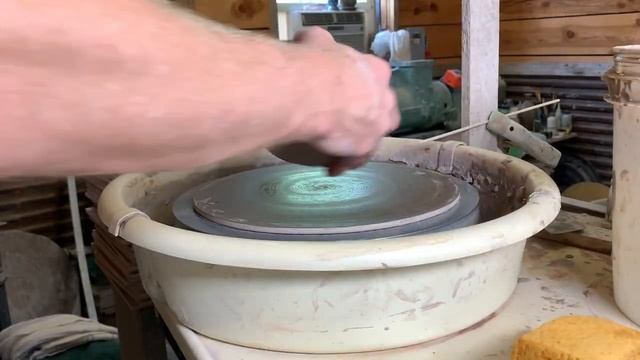 Throwing A New Dinner Plate Design смотреть онлайн