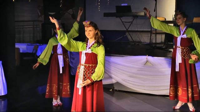 Korean dance. смотреть онлайн