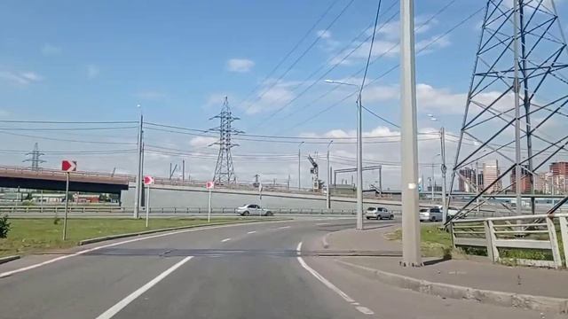 Платинум Арена Красноярск, Николаевский мост и новостройки Тихие Зори и с болтовней по улицам смотреть онлайн