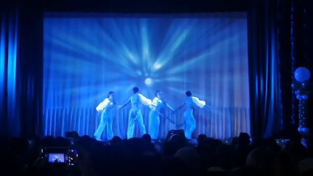 Современный танец "Линия жизни" 15-17 лет смотреть онлайн