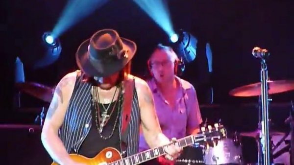 Richie Sambora 'The distance' live in Tilburg 2014
