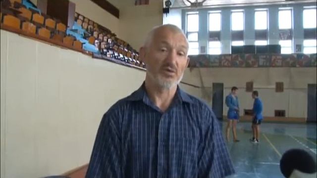 Ремонт в клубе Слава.mp4 смотреть онлайн