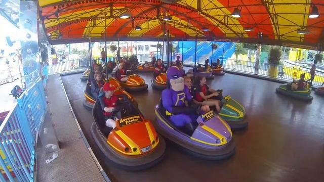 How to have a good time on the ADVENTURE ISLAND DODGEMS!! смотреть онлайн