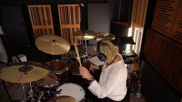 Groovy DrumFill @drummyfill Sunday! pdf notation available! смотреть онлайн