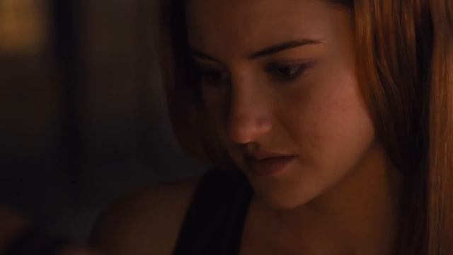 Дивергент Поцелуй Трис и Фора смотреть онлайн