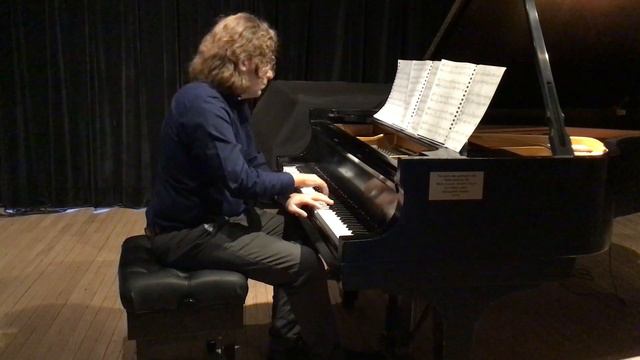 Anton Webern - Variations for piano Op. 27 смотреть онлайн