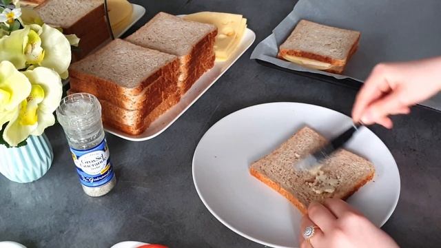 Крок Месье, Быстрый Завтрак Или Перекус За 10 Минут. Французский Горячий Бутерброд. смотреть онлайн