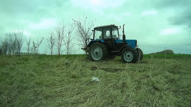 Новый МТЗ-82.1, борьба с сорняками, проблемы нового МТЗ, первое ТО смотреть онлайн