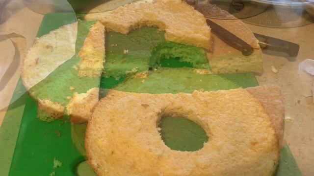 Number 6 Shape Birthday Cake-Step by step смотреть онлайн