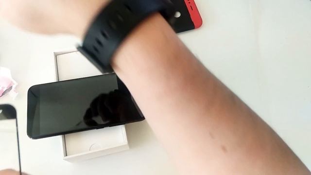 Xiaomi mi A1 наклейка защитного стекла. смотреть онлайн