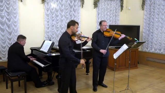 Брух №2. Восемь пьес для кларнета альта и ф-но. Сергей Морозов Константин Бабич Алексей Воронков смотреть онлайн