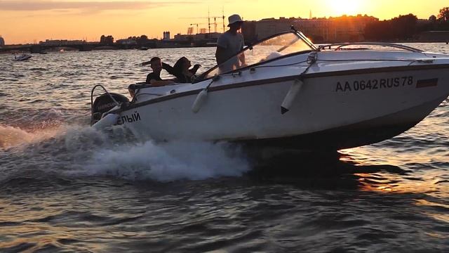 Прогулка на катере | Boat trip cinematic смотреть онлайн