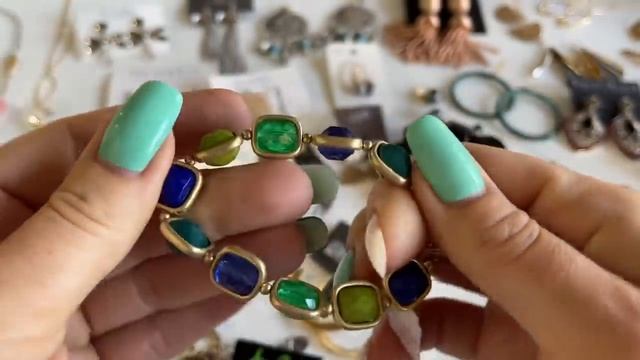 Самые красивые украшения: коллекционируем вместе!!! НОВЫЕ ПОСТАВКИ!!! ❤️?❤️?❤️? смотреть онлайн