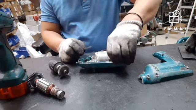 MAKITA DRILL 6413 (10mm) Variable Speed / EASY WAY TO REMOVE Drill Chuck Vlog #01 смотреть онлайн