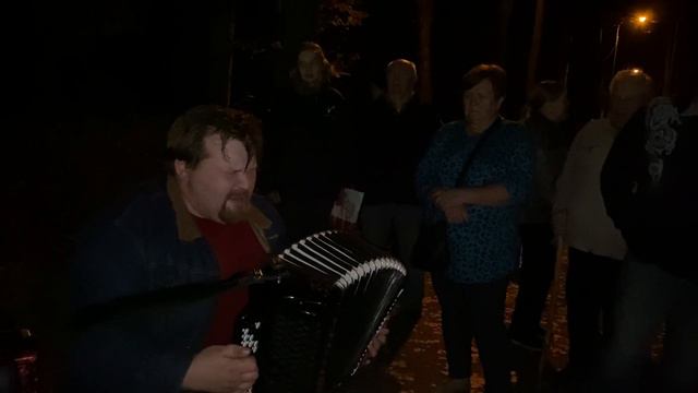 Измайловские вечера: «Я люблю тебя Россия» - исполняет Антон Малышев. смотреть онлайн