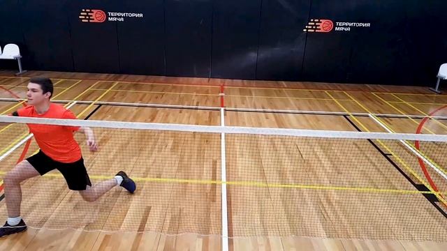 Упражнения с воланом на скорость реакции, координацию и ловкость смотреть онлайн