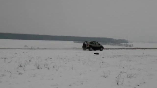 scenic RX4 powerslide on snow смотреть онлайн
