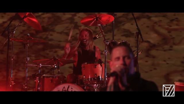 Dave Navarro, Chris Chaney, Taylor Hawkins, Corey Taylor - "Man in the Box" | MoPOP Founders Award смотреть онлайн