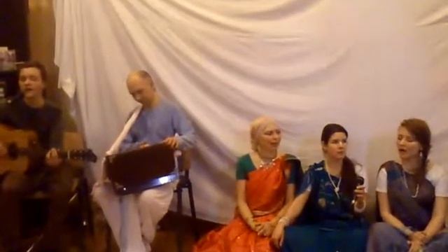 Новый Год на Школе Бхакти-врикш. Говиндам Ади-пурушам. смотреть онлайн