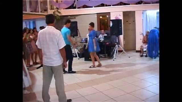 Музыкальное сопровождение свадеб и прочих мероприятий.Группа "ЗИХ" 8 918 148 34 44. смотреть онлайн