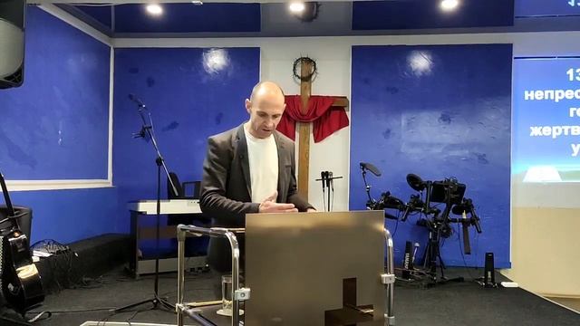 "Как связано видимое с невидимым" Евгений Слюсарь 05.12.2021 смотреть онлайн