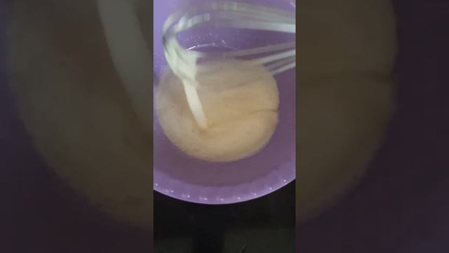 Самый лёгкий белково заварной крем!! 1часть смотреть онлайн