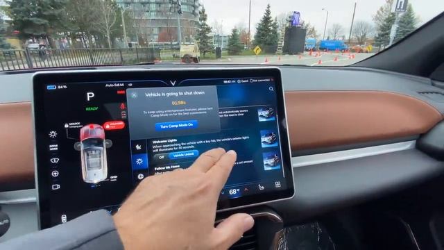 Episode 193 - VINFAST VF8 First Drive and Detailed Look - First Store in Canada! смотреть онлайн