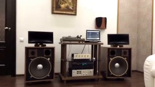 Стерео система Стаса