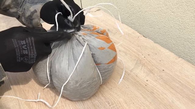 Необычная ВАЗА ИЗ ЦЕМЕНТА своими руками! / DIY garden figures / ПОДЕЛКИ для дачи!.. смотреть онлайн