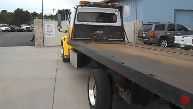 2006 Freightliner with Century 21ft Steel Bed смотреть онлайн