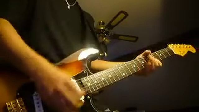 Funky Blues In Bm FENDER Stratocaster 62 MIJ (SOLD) смотреть онлайн