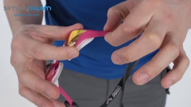 Arena Cobra Ultra Mirror Goggle - www.simplyswim.com смотреть онлайн