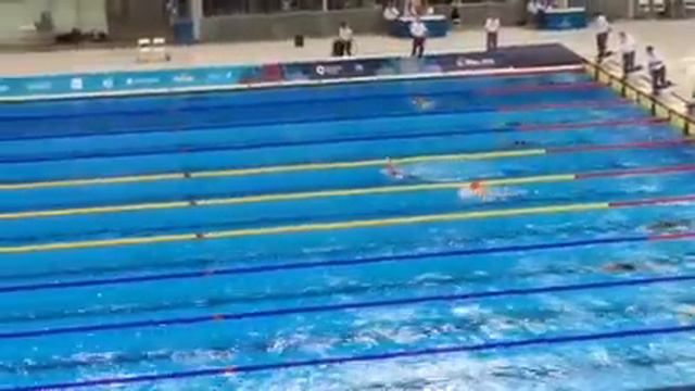 Ariel Braathen forsøk 200 bryst EM i Baku смотреть онлайн