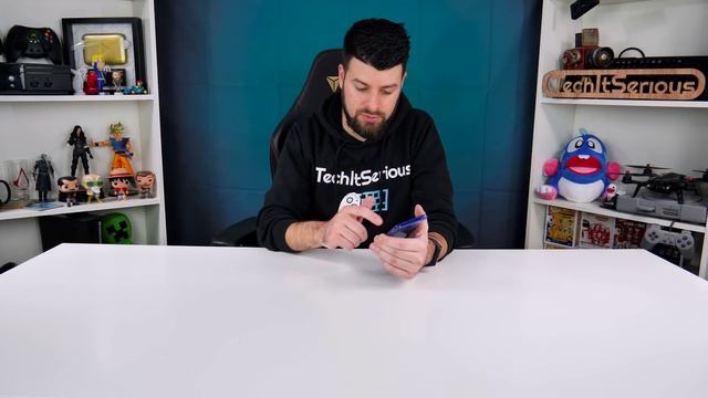 Το "Απλό" Xiaomi Redmi 8! | TechItSerious смотреть онлайн